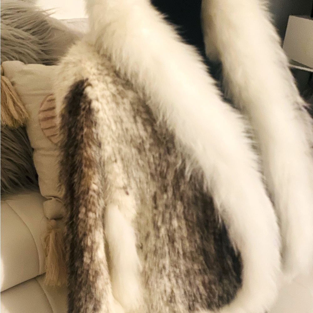 COPY - White and Silver mink real fur shawl/cape
